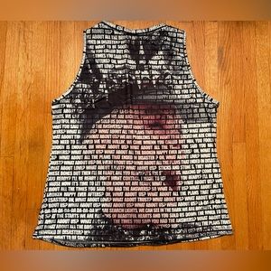 New Pink concert shirts - XL